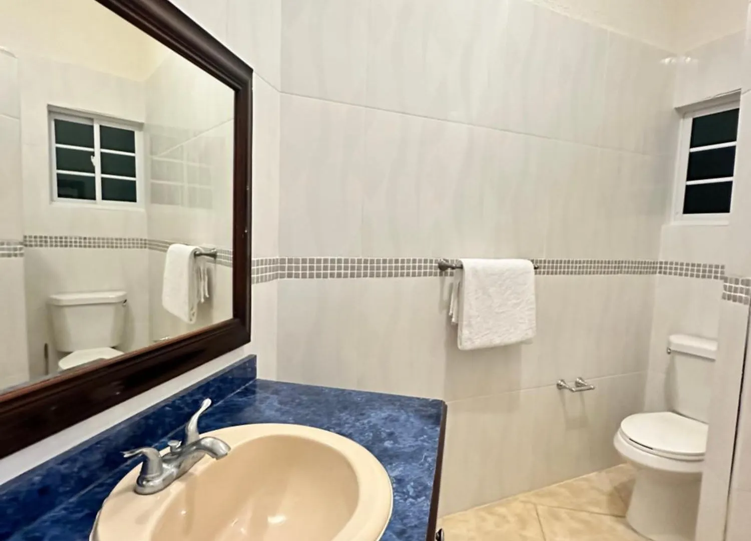 Ocean Sight Villa Montego Bay 4*,